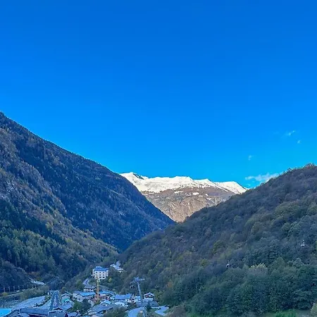 Cozyloge, & Les 3 Vallees Lejlighed Orelle